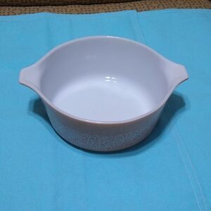 Vintage Pyrex Light Tan Woodland Casserole Dish Cottagecore Grandmacore